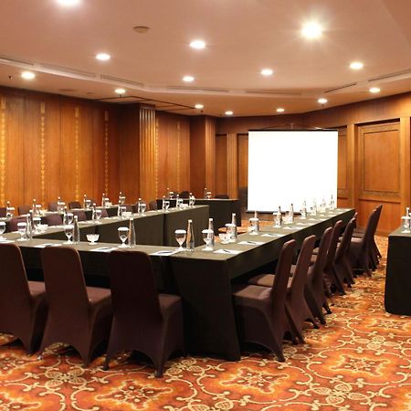 Hotel Santika Premiere Semarang Zewnętrze zdjęcie
