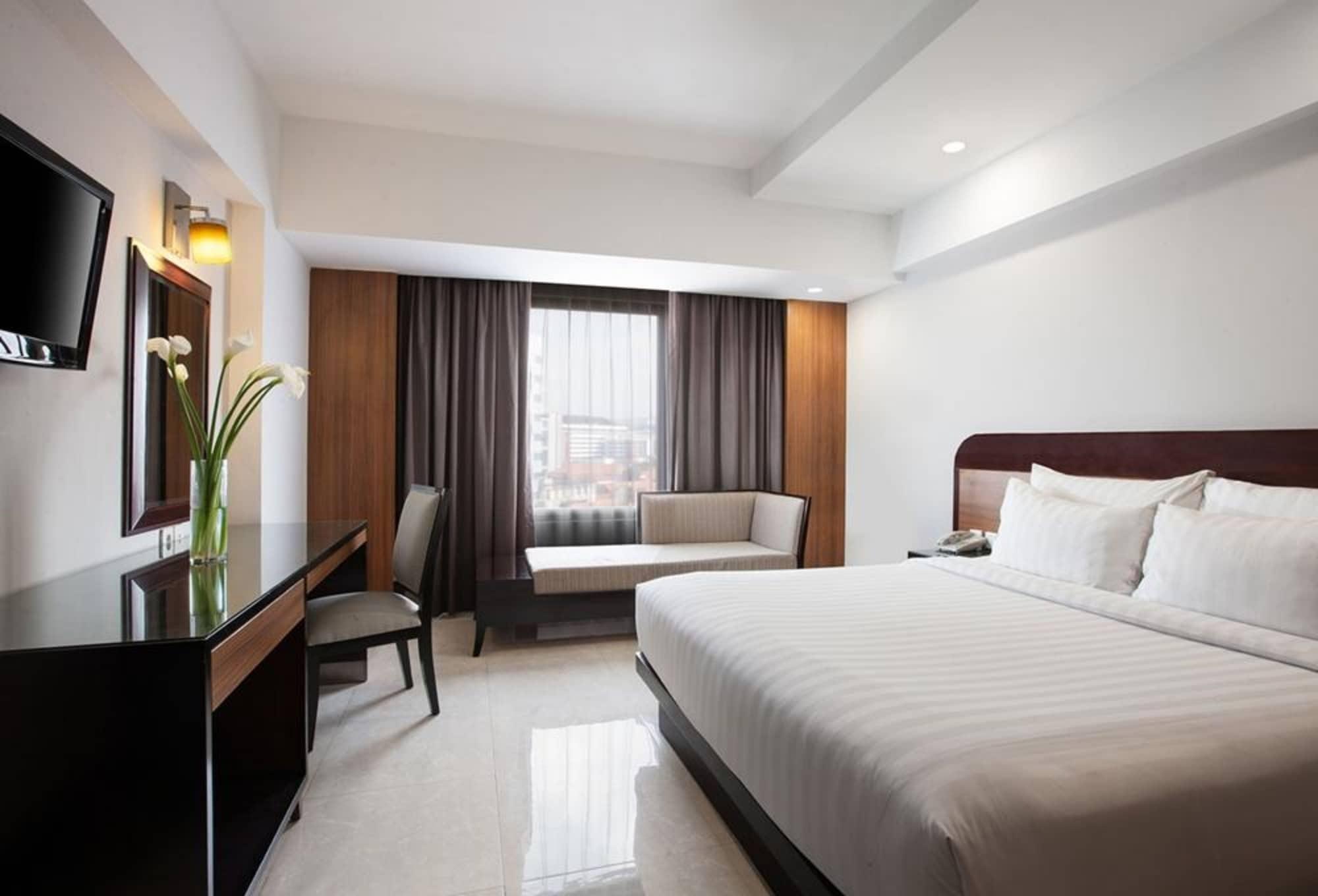 Hotel Santika Premiere Semarang Zewnętrze zdjęcie